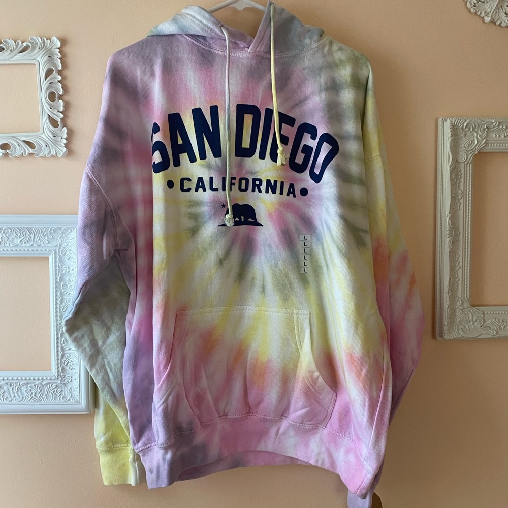NWT Exist Tie-Dye San Diego Hoodie Size L